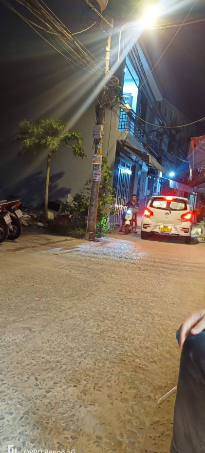 HUỲNH TẤN PHÁT- SÁT BÊN PHÚ MỸ HƯNG- 3 TẦNG BTCT- MT HẺM XE HƠI TIỆN KINH DOANH-> CHỈ NHỈNH 6 TỶ